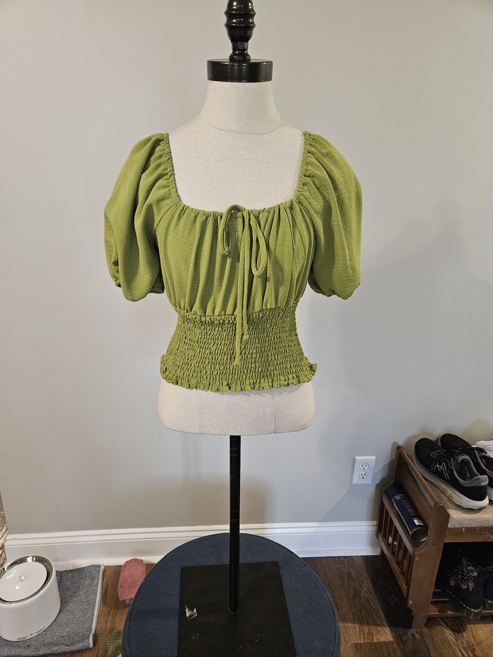 Small Puff Sleeve Smocked Peplum Top - Olive